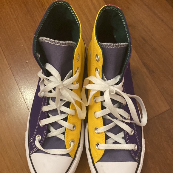 Multi-Color all star converse - Picture 5 of 7